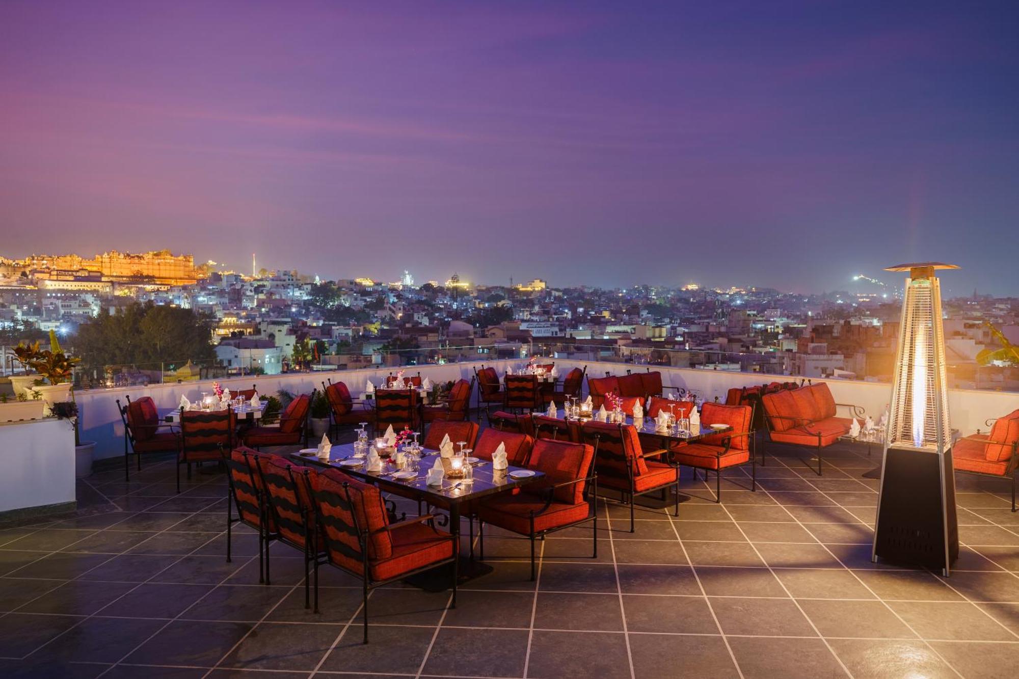 Chunda Haveli Hotel Udaipur Exterior photo