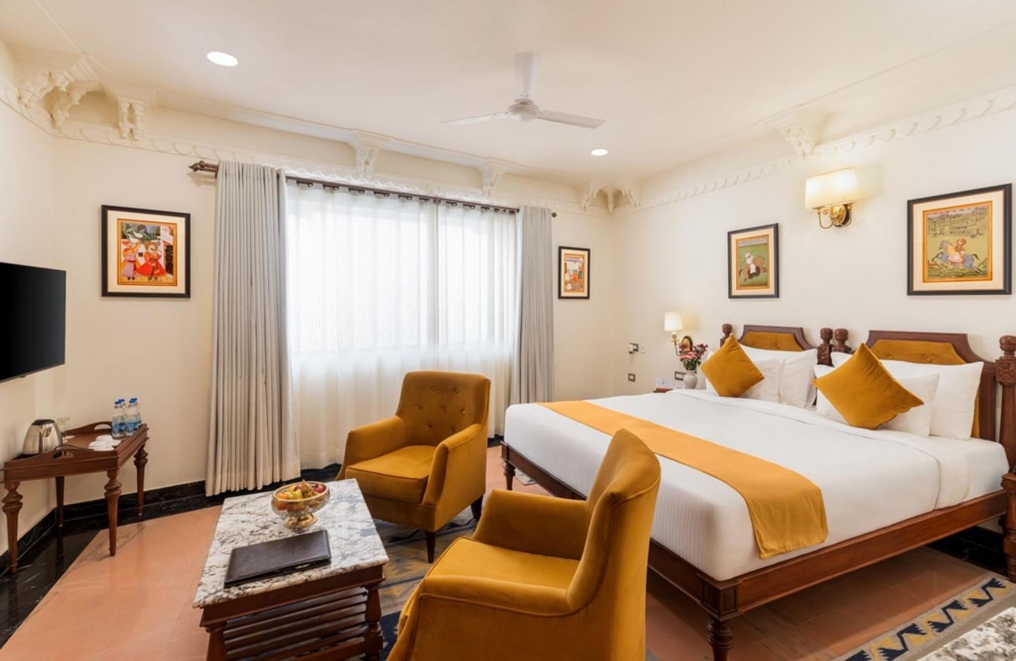 Chunda Haveli Hotel Udaipur Exterior photo